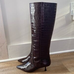 NEW Stuart Weitzman size 6.5 50mm Naomi Dark Brown Croc Heeled Tall Knee Boots